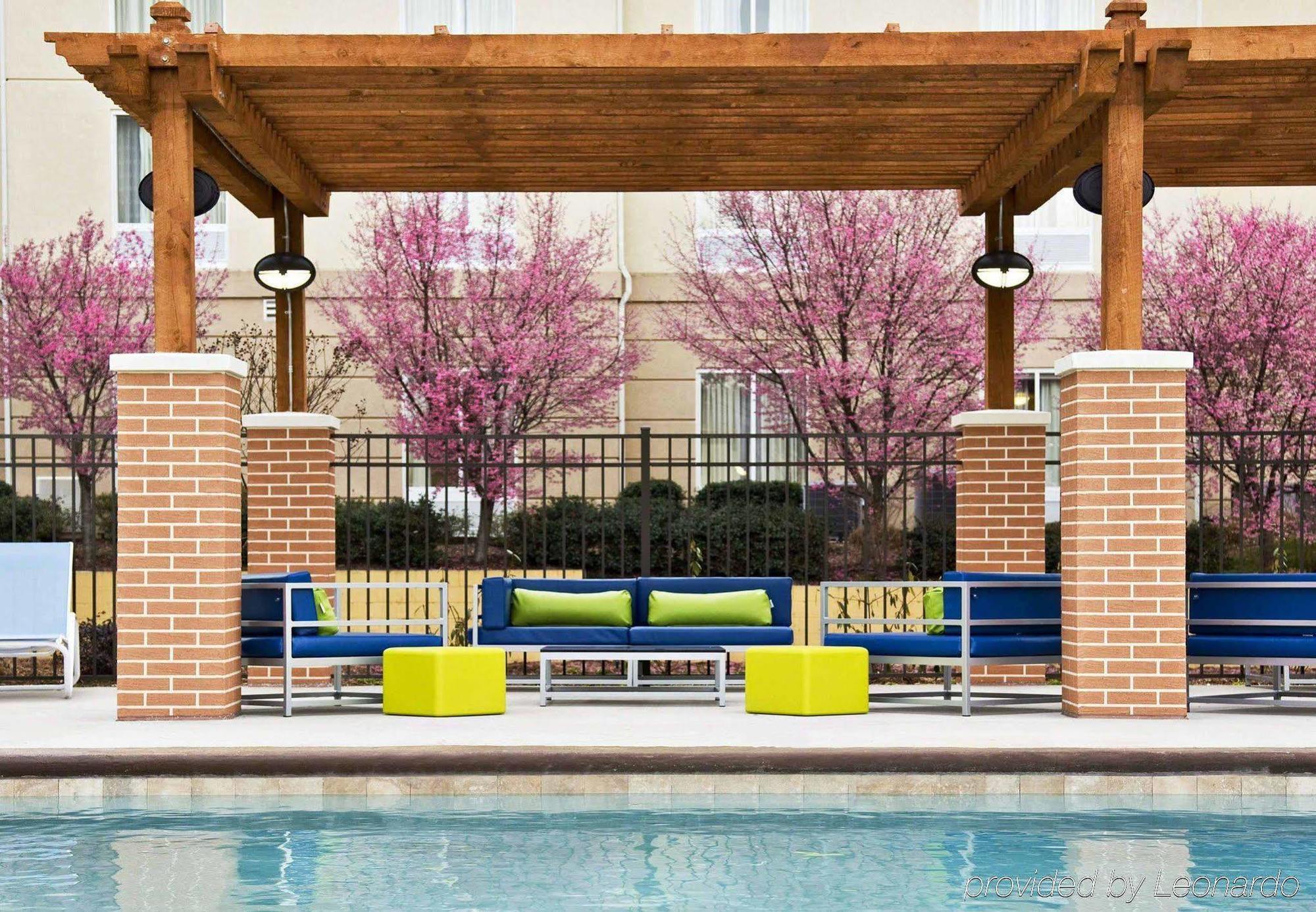 Days Inn By Wyndham Chattanooga/Hamilton Place Eksteriør billede